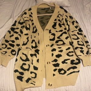 Leopard print oversized cardigan